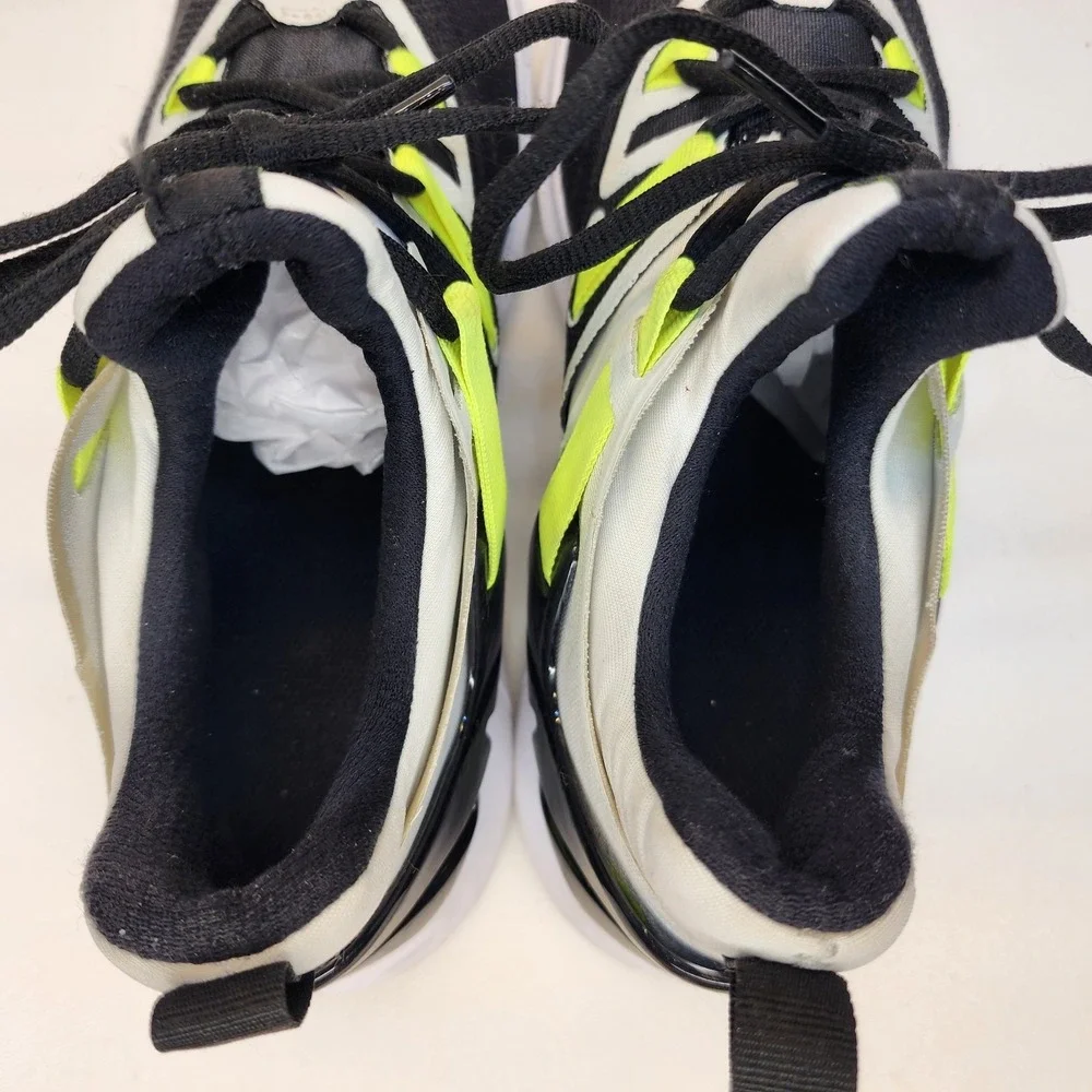 Mens Size 8 Nike Flexmethod TR BQ3063-008 Athletic Running Sneakers